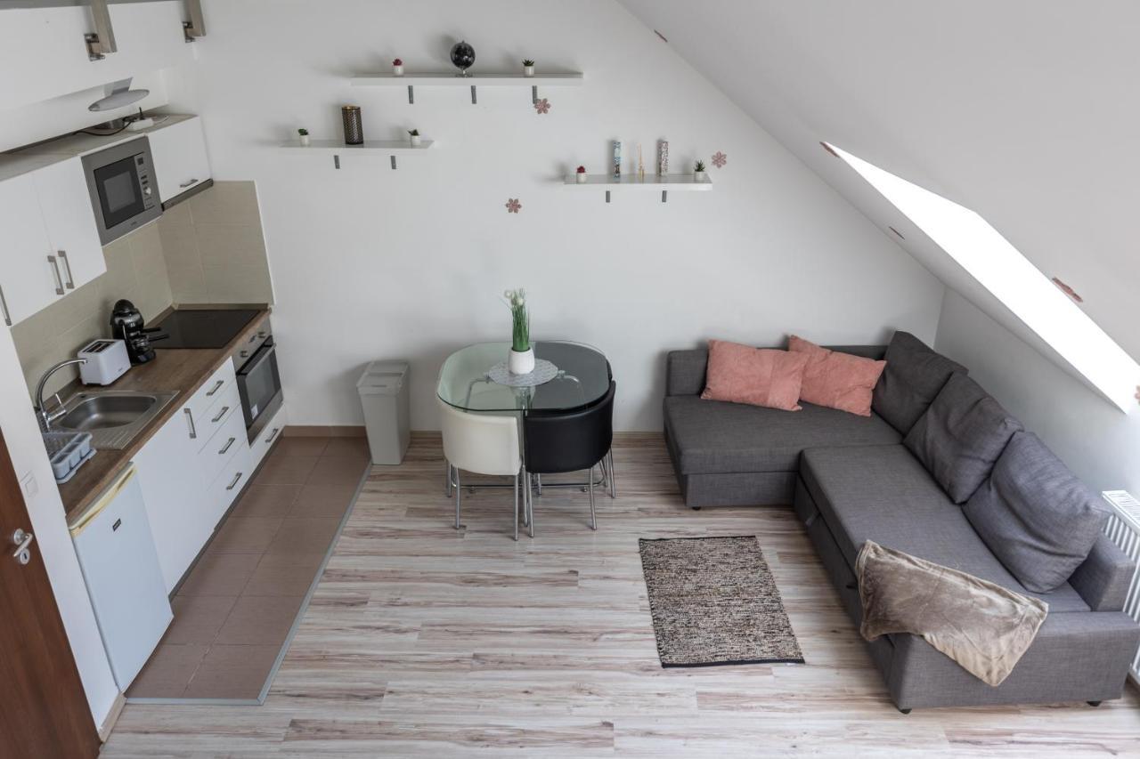 Prtr Apartment W/ Free Parking, Budapest